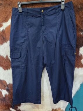 Chaps Navy Cargo Capri Pants